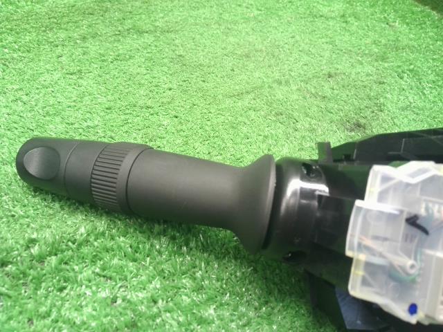 【中古】オデッセイ DBA-RC1 ディマースイッチ ウインカー ワイパー レバー  自社品番250612 NH731P