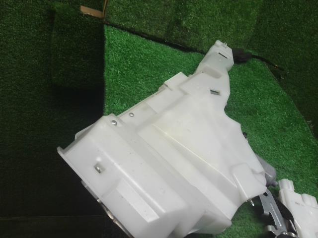 【中古】オデッセイ DBA-RC1 右 リア スライド ドアロックソレノイド  自社品番250612 NH731P