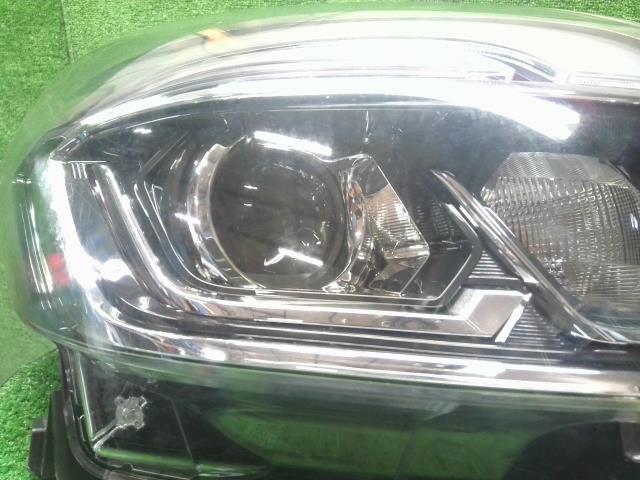 【中古】デイズルークス DBA-B21A 右ヘッドランプ ヘッドライト 自社品番250613 SLN/W13