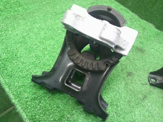 【中古】デイズルークス DBA-B21A エンジンマウント  E/G 部品  自社品番250613 SLN/W13