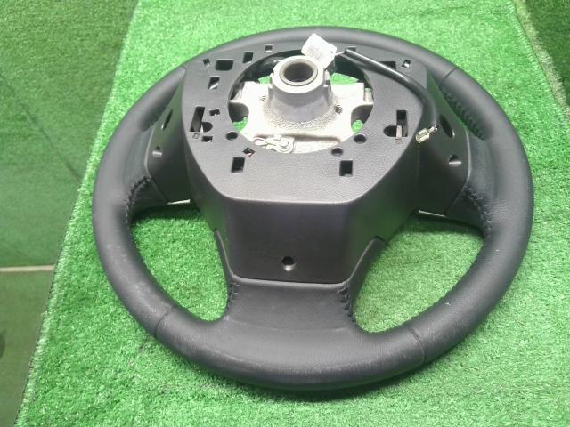 【中古】デイズルークス DBA-B21A ステアリングホイール ハンドル 48430-6A01G 自社品番250613 SLN/W13