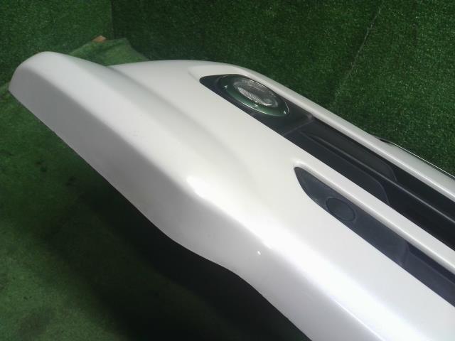 【中古】ハイゼットアトレ ABA-S331G フロント バンパー フォグランプ 付 52101-B5010-A1 自社品番250614 W24