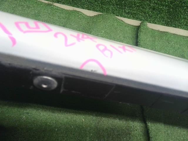 【中古】ハイゼットアトレ ABA-S331G 右サイドステップ サイドスポイラー 75850-B5020-A1 自社品番250614 W24