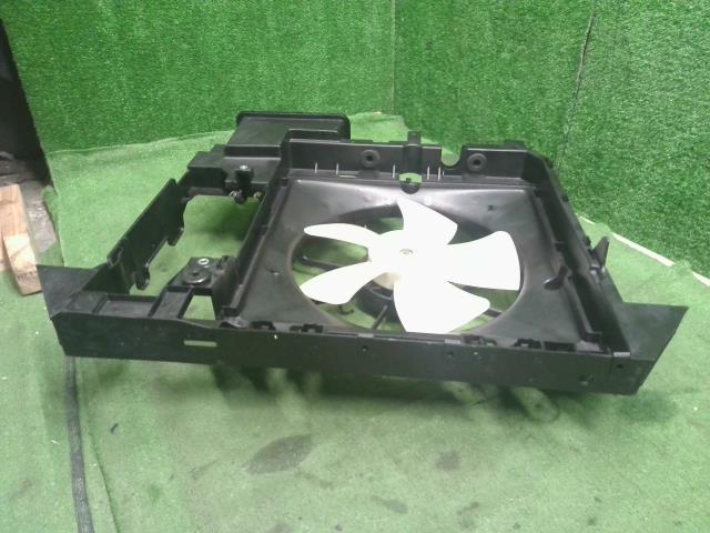 【中古】ハイゼットアトレ ABA-S331G 電動ファン 53211-B5021 自社品番250614 W24