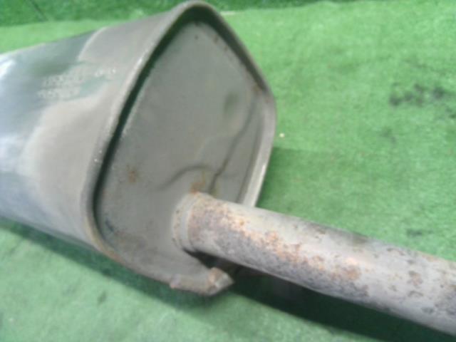 【中古】ノート DBA-E11 Ｒマフラー リアマフラー 20100-1U625 自社品番250615 K21