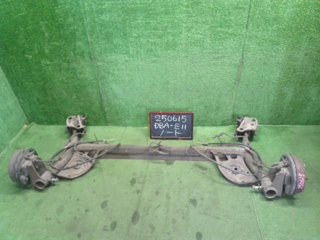 【中古】ノート DBA-E11 Ｒ リア アクスルホーシングＡＳＳＹ 55501-4V00B 自社品番250615 K21