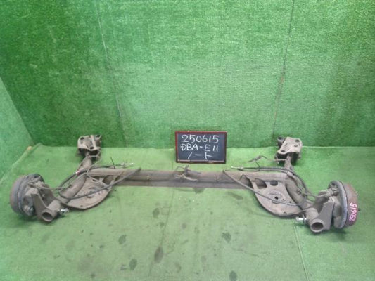 【中古】ノート DBA-E11 Ｒ リア アクスルホーシングＡＳＳＹ 55501-4V00B 自社品番250615 K21