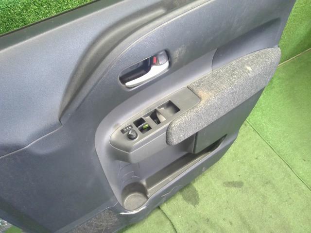 【中古】シエンタ 6AA-MXPL10G 右 フロント ドア  自社品番250617 6X3