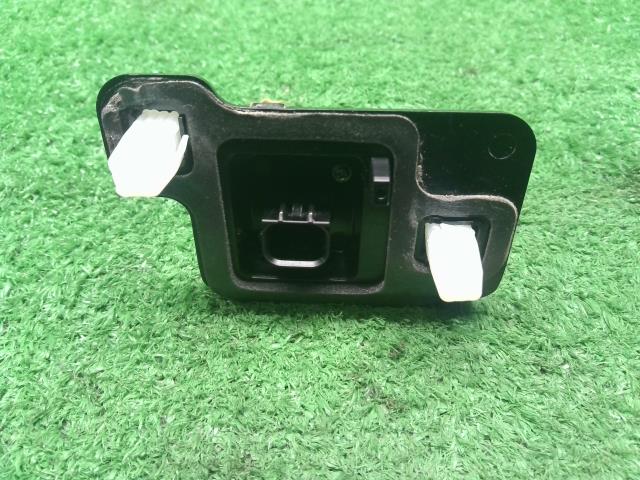 【中古】シエンタ 6AA-MXPL10G カメラ バックカメラ  自社品番250617 6X3