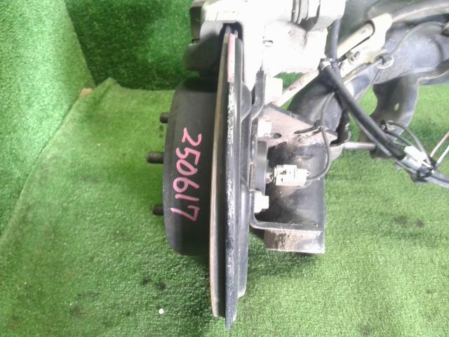 【中古】シエンタ 6AA-MXPL10G リア アクスル ホーシング アクスル ビーム  自社品番250617 6X3