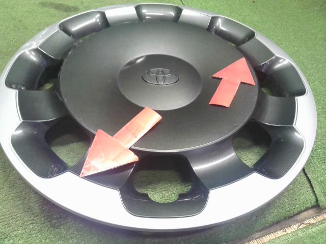 【中古】シエンタ 6AA-MXPL10G ホイールキャップ 純正 15インチ 用  自社品番250617 6X3