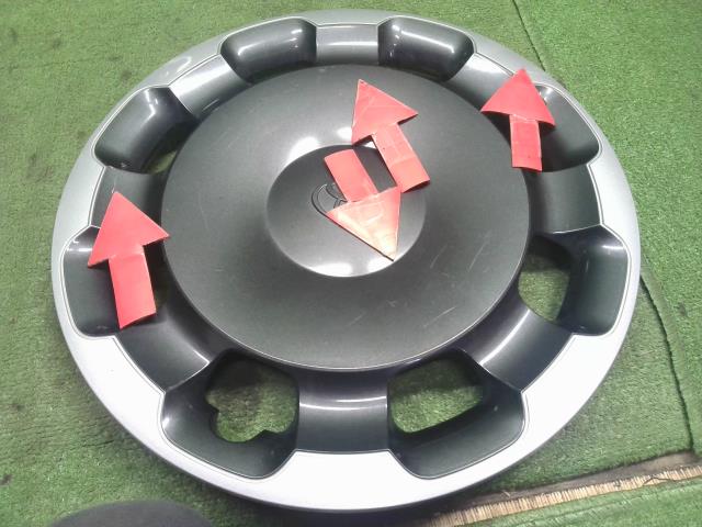 【中古】シエンタ 6AA-MXPL10G ホイールキャップ 純正 15インチ 用  自社品番250617 6X3