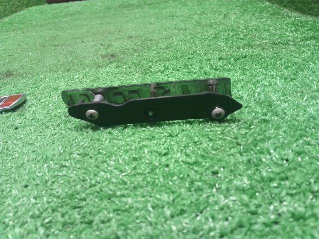 【中古】Nismo ノート  DBA-E12 ニスモ エンブレム 62890-1A92B 自社品番250620 QAB