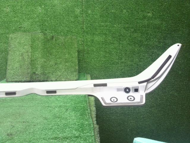 【中古】Nismo ニスモ ノート DBA-E12 リア スポイラー バックドア 用 96032-1A92A 自社品番250620 QAB