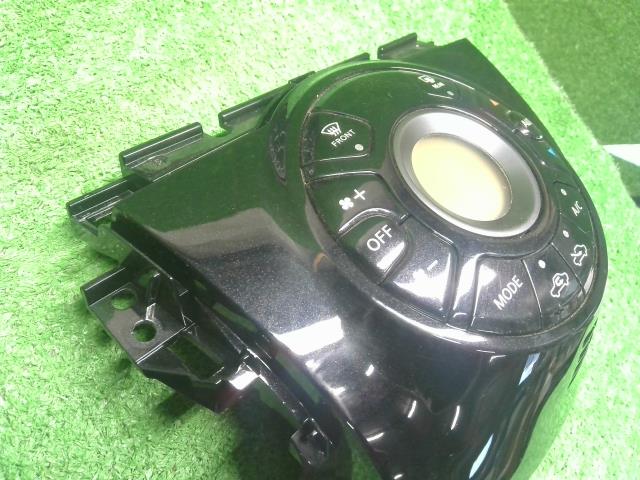 【中古】Nismo ニスモ ノート DBA-E12 エアコンスイッチ Ａ／Ｃスイッチパネル 27500-1A15A 自社品番250620 QAB