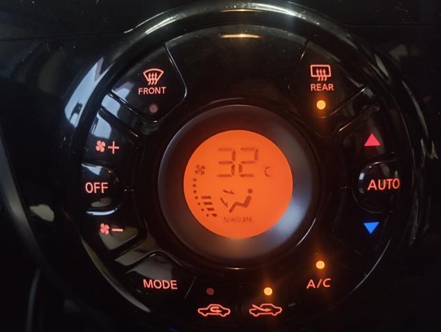 【中古】Nismo ニスモ ノート DBA-E12 エアコンスイッチ Ａ／Ｃスイッチパネル 27500-1A15A 自社品番250620 QAB