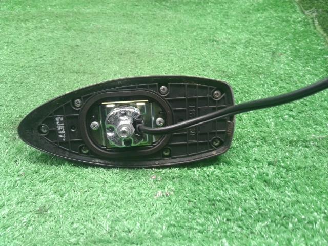 【中古】Nismo ニスモ ノート DBA-E12 アンテナ 28208-1A27A 自社品番250620 QAB