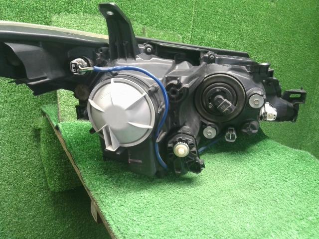 【中古】エスティマ DBA-ACR55W 左 ヘッドランプ ヘッドランプ 81170-28C11 自社品番250623 8S6