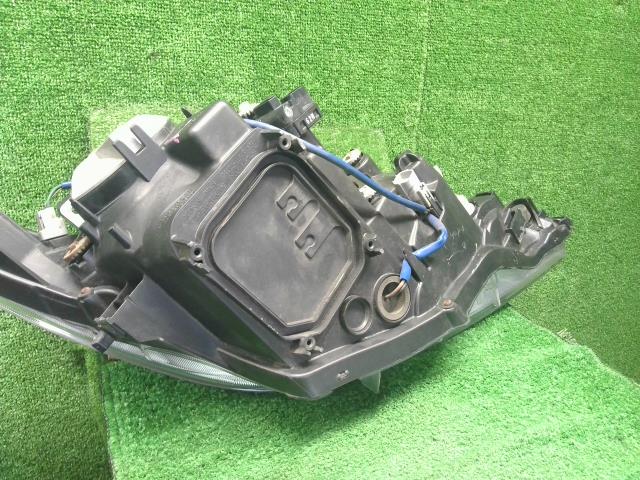 【中古】エスティマ DBA-ACR55W 左 ヘッドランプ ヘッドランプ 81170-28C11 自社品番250623 8S6