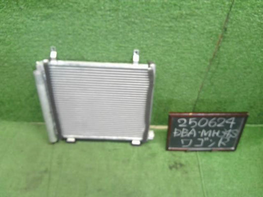 【中古】ワゴンＲ DBA-MH34S コンデンサー 95310-50M01 自社品番250624