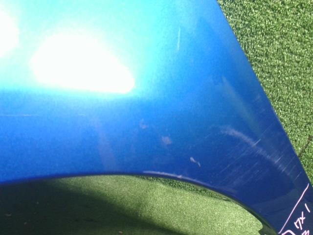 【中古】ヴィッツ DBA-NSP135 左 Ｆ フロント フェンダー  自社品番250625 8T7