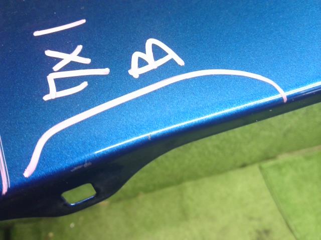 【中古】ヴィッツ DBA-NSP135 左 Ｆ フロント フェンダー  自社品番250625 8T7