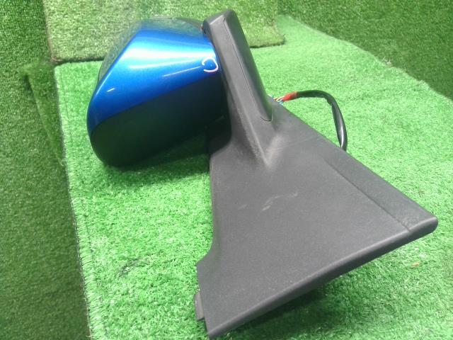 【中古】ヴィッツ DBA-NSP135 左サイドミラー　ドアミラー  自社品番250625 8T7