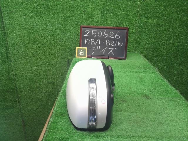 【中古】デイズ DBA-B21W 右 サイドミラー ドアミラー  自社品番250626 SLN/W13
