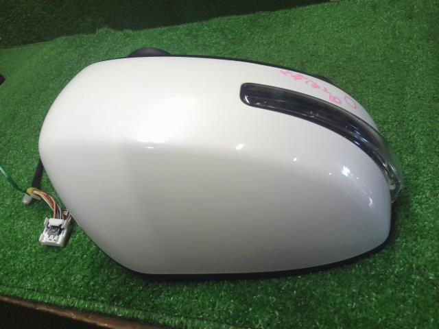 【中古】デイズ DBA-B21W 右 サイドミラー ドアミラー  自社品番250626 SLN/W13