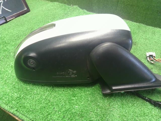【中古】デイズ DBA-B21W 右 サイドミラー ドアミラー  自社品番250626 SLN/W13