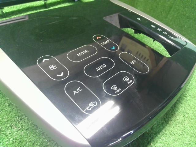 【中古】デイズ DBA-B21W エアコン スイッチ Ａ／Ｃスイッチパネル  自社品番250626 SLN/W13