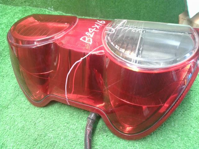 【中古】NV200バネット DBF-VM20 左テールランプ 26555-JX00A 自社品番250632 K51