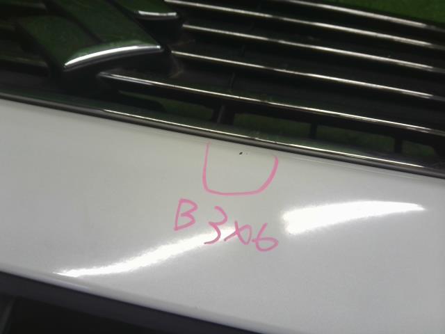 【中古】ワゴンＲ DBA-MH34S フロントバンパー  自社品番250639 Z7T