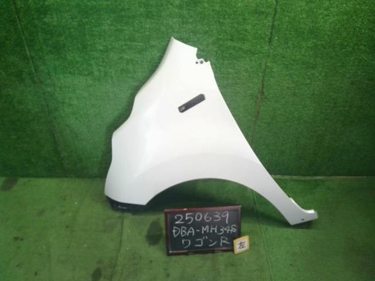 【中古】ワゴンＲ DBA-MH34S 左 フロント フェンダー  自社品番250639 Z7T