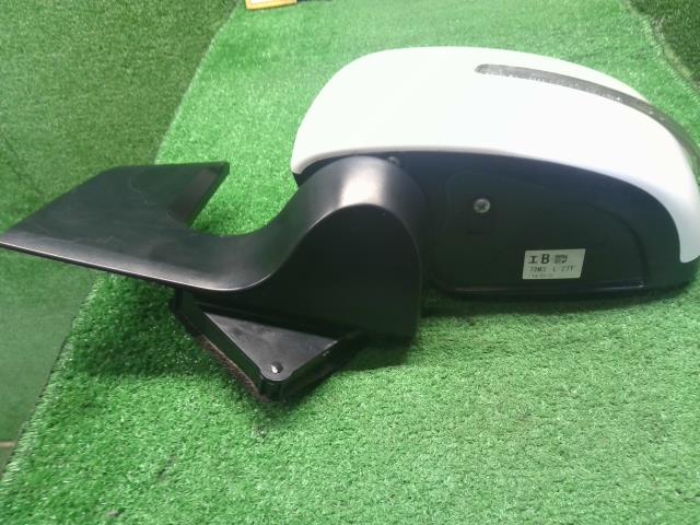 【中古】ワゴンＲ DBA-MH34S 左 サイドミラー ドアミラー  自社品番250639 Z7T