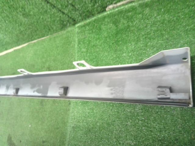 【中古】ワゴンＲ DBA-MH34S 左 サイドステップ サイドスポイラー  自社品番250639 Z7T