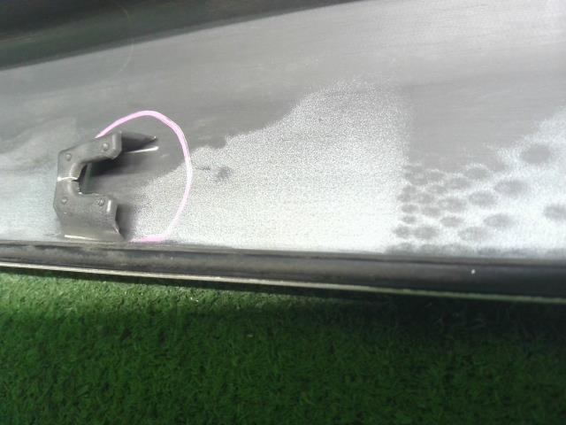 【中古】ワゴンＲ DBA-MH34S 左 サイドステップ サイドスポイラー  自社品番250639 Z7T