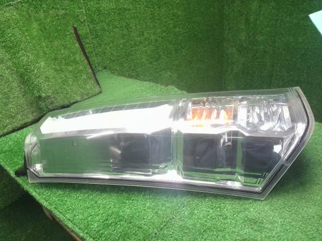 【中古】ワゴンＲ DBA-MH34S 左テールランプ  自社品番250639 Z7T
