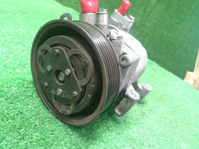 【中古】ワゴンＲ DBA-MH34S エアコン コンプレッサー Ａ／Ｃコンプレッサー  自社品番250639 Z7T