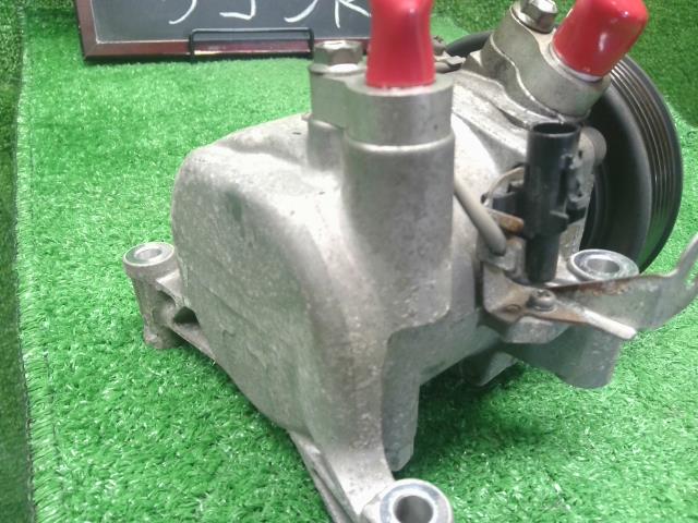【中古】ワゴンＲ DBA-MH34S エアコン コンプレッサー Ａ／Ｃコンプレッサー  自社品番250639 Z7T