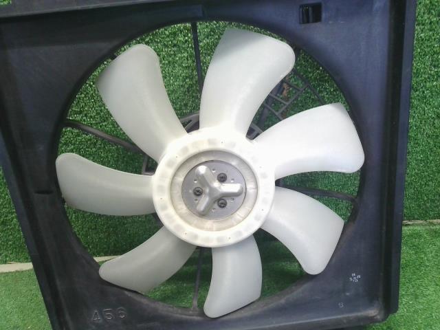 【中古】ワゴンＲ DBA-MH34S 電動ファン モーター ファン シュラウド  自社品番250639 Z7T