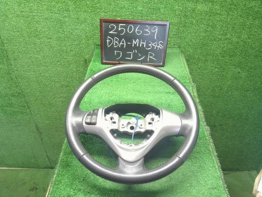 【中古】ワゴンＲ DBA-MH34S ステアリングホイール ハンドル 48110-81M70-BA9 自社品番250639 Z7T