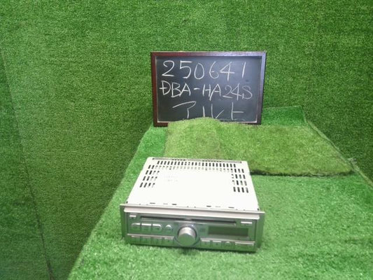 【中古】アルト DBA-HA24S オーディオ 純正 CD ラジオ  自社品番250641 Z2S