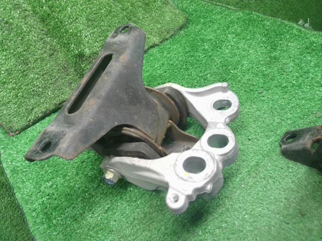 【中古】Ｎ－ＷＧＮ DBA-JH1 エンジン マウント E/G 部品  自社品番250645 NH875P