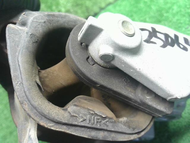 【中古】Ｎ－ＷＧＮ DBA-JH1 エンジン マウント E/G 部品  自社品番250645 NH875P