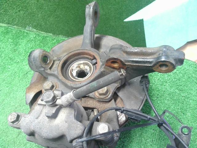 【中古】タント DBA-LA610S 左 フロント ナックル ハブ 43212-B2091- 自社品番250646 S28