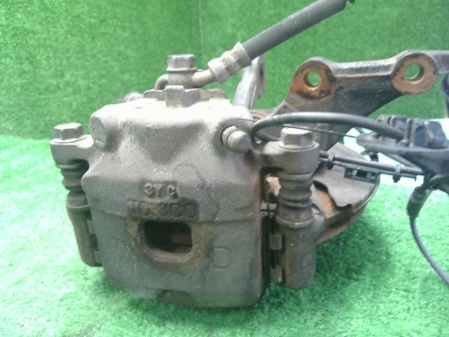 【中古】タント DBA-LA610S 左 フロント ナックル ハブ 43212-B2091- 自社品番250646 S28