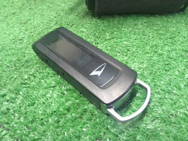 【中古】タント DBA-LA610S 純正 エンジンスターター セット  自社品番250646 S28