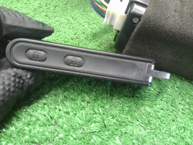 【中古】タント DBA-LA610S 純正 エンジンスターター セット  自社品番250646 S28