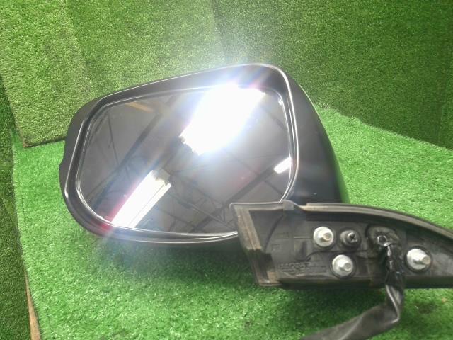 【中古】フィット DAA-GP1 左サイドミラー　ドアミラー 76258-TF0-J11 自社品番250648 NH700M